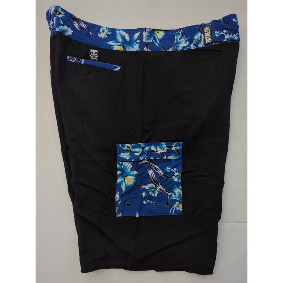 Fatal Wrecking Crew Tattooed Sailer Girl w/ Roses Board Shorts Black Blue Siz 36 - Picture 4 of 9